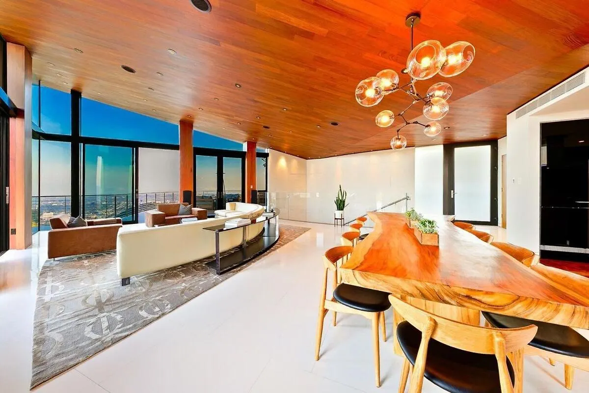 Modern Villa With Unmatched Skyline Views Los Angeles Holiday home